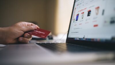 DeFi Solutions Can Transform The eCommerce Industry
